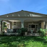 Villa In Elviria,
