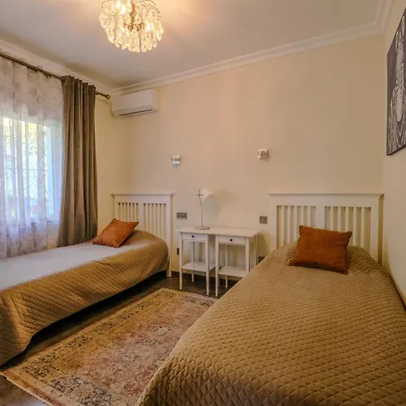 Βίλα In Elviria, Μαρμπέλλα
