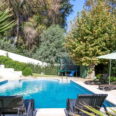 Villa In Elviria *