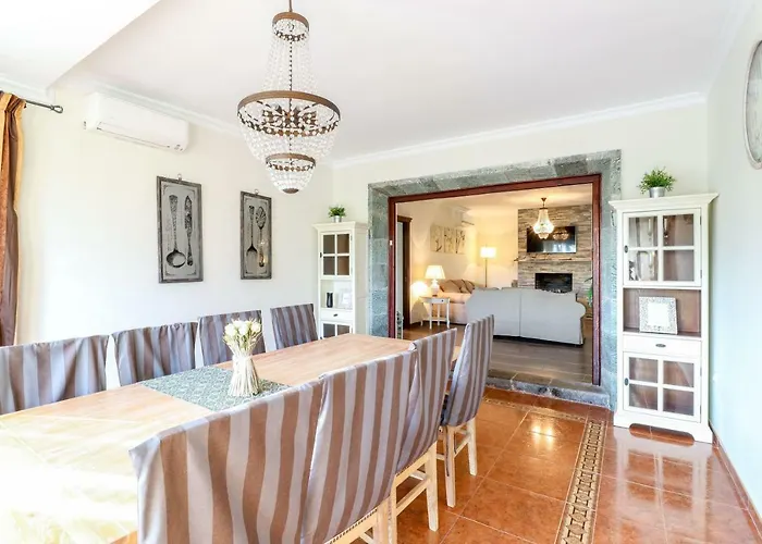 In Elviria, 别墅 *